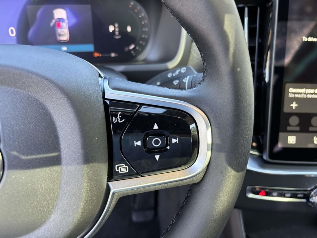 2026 Volvo XC90 Plus - Photo 19