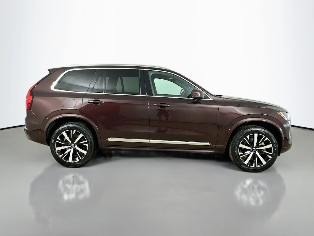 New 2026 Volvo XC90 B5 Core SUV