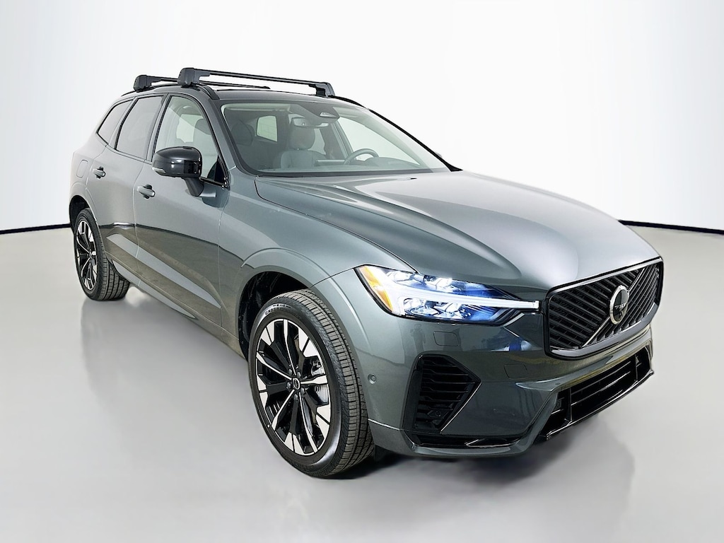 New 2026 Volvo XC60 plug-in hybrid T8 Plus SUV