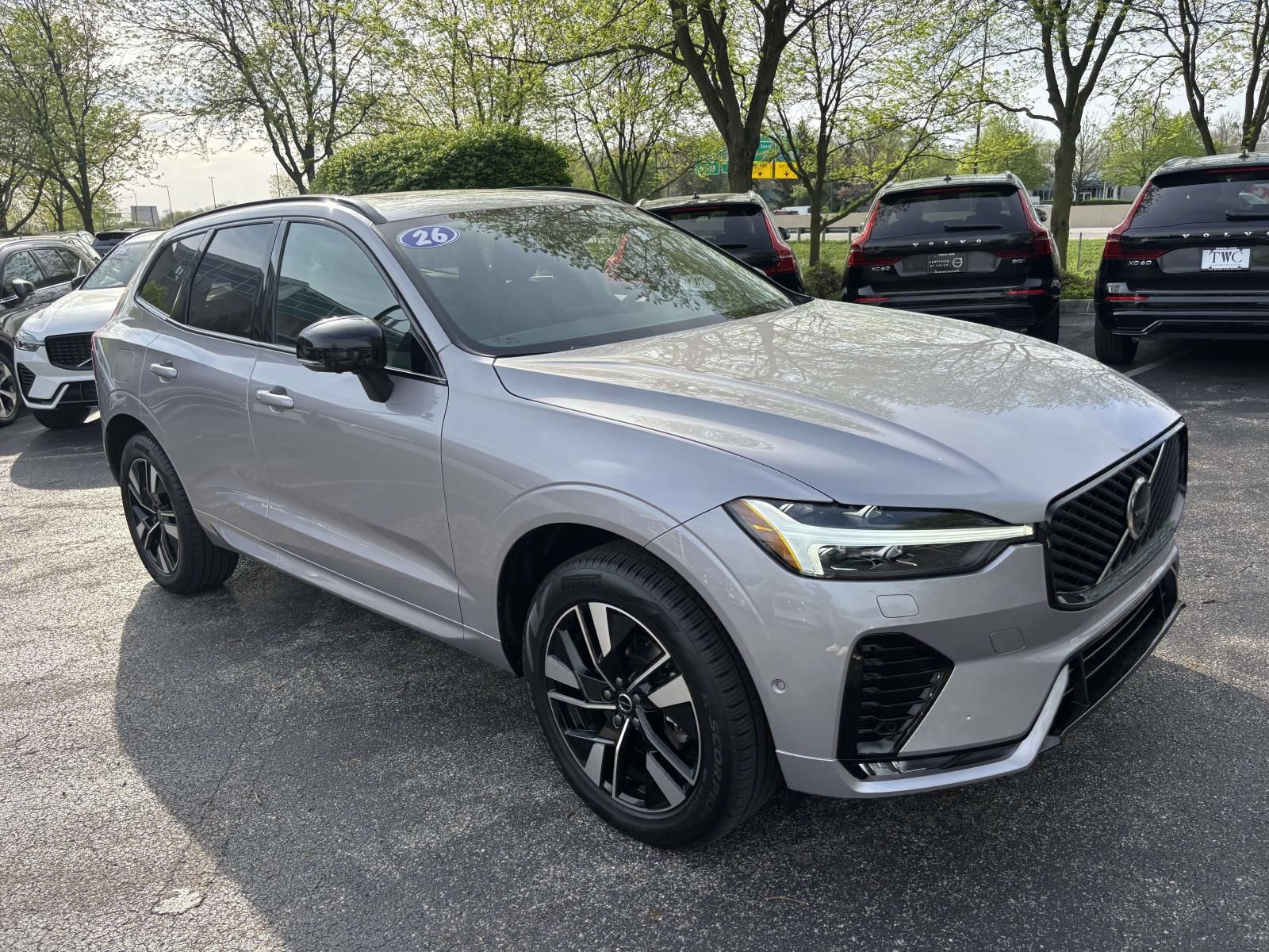 2026 Volvo XC60 Plus