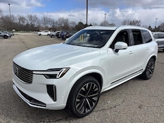 2026 Volvo XC90 plug-in hybrid T8 Plus 7-Seater eAWD SUV