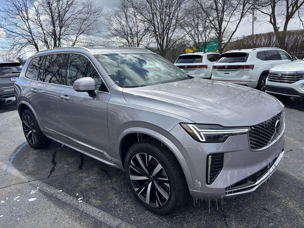 New 2026 Volvo XC90 B5 Core SUV