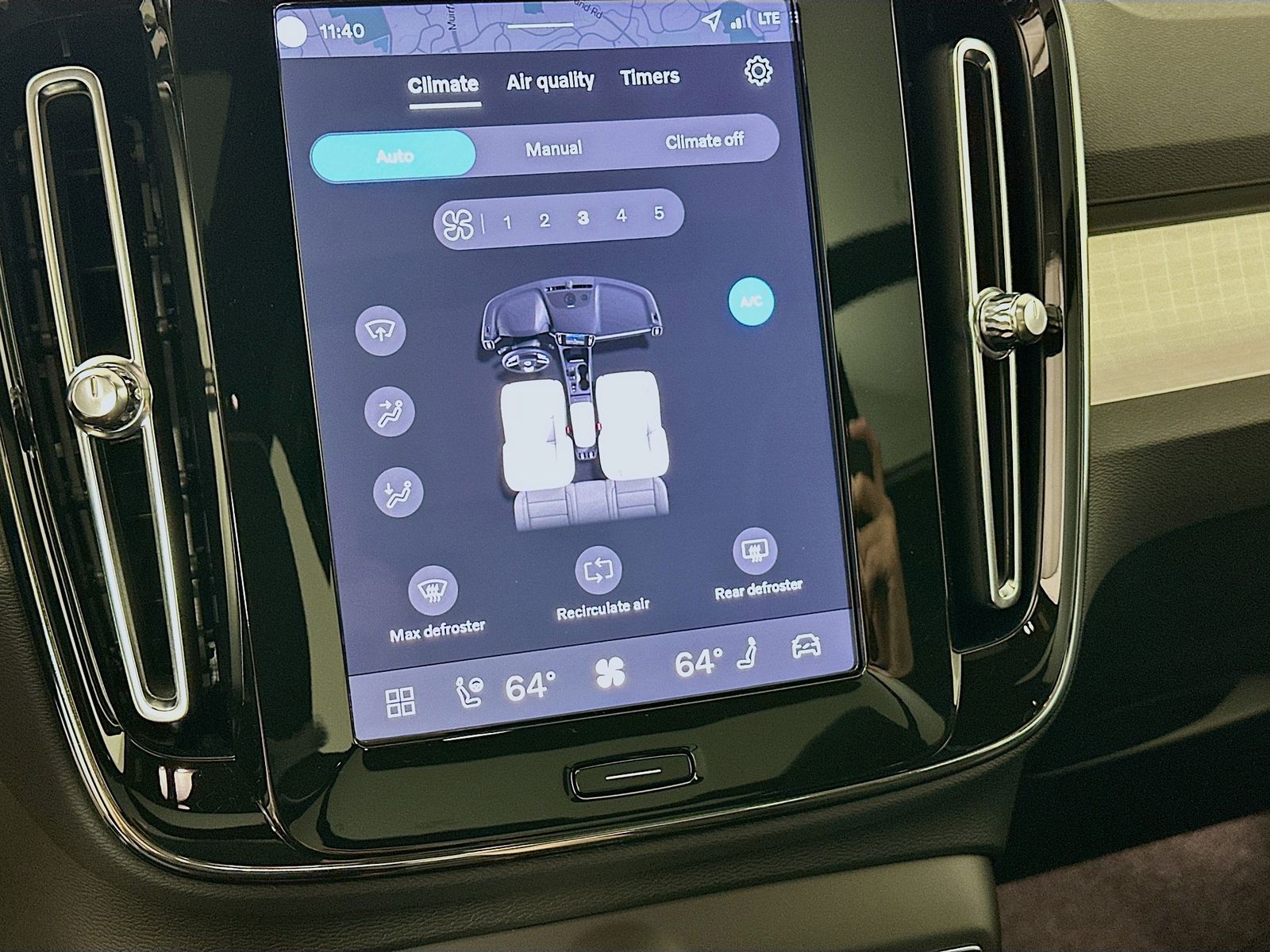 2026 Volvo XC40 Ultra Black Edition - Photo 26