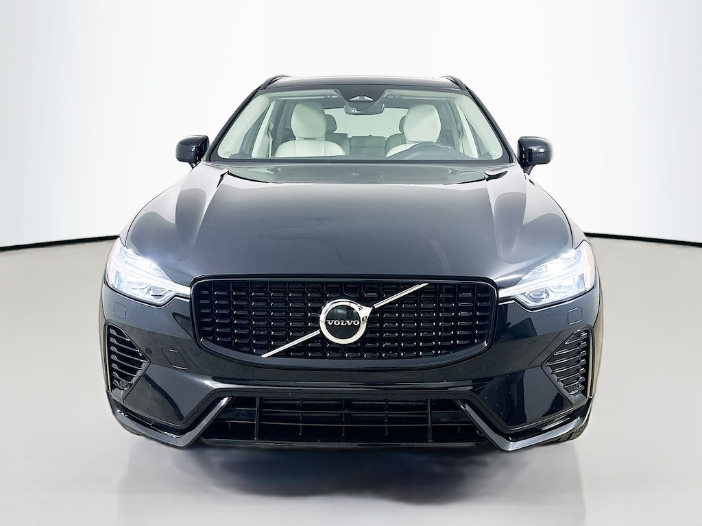 Used 2024 Volvo XC60 Recharge Plug-In Hybrid Core T8 SUV