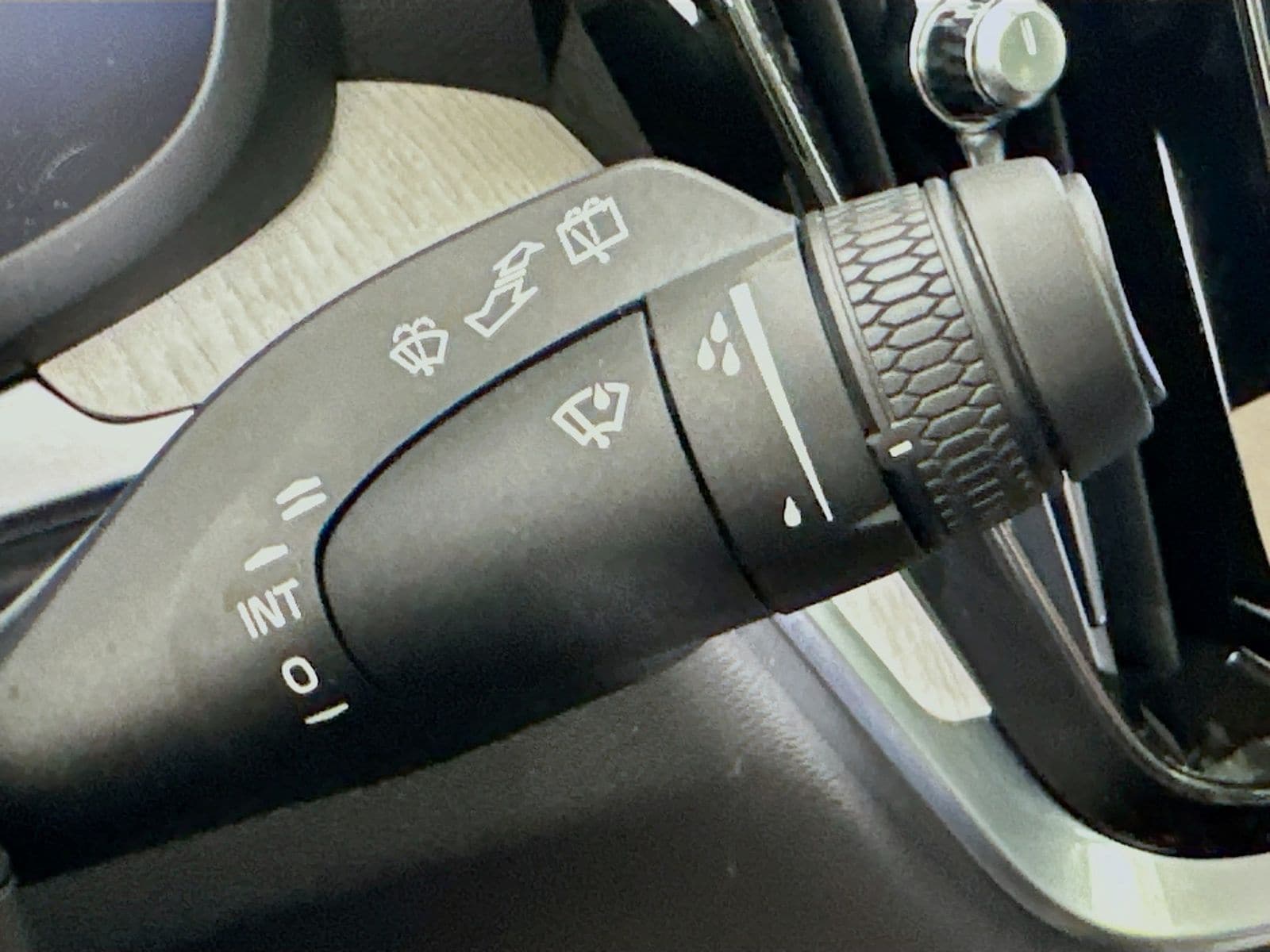 2023 Volvo V60 Cross Country Ultimate - Photo 21