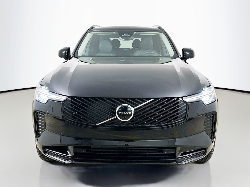 New 2026 Volvo XC90 plug-in hybrid T8 Ultra Dark Theme 6-Seater SUV