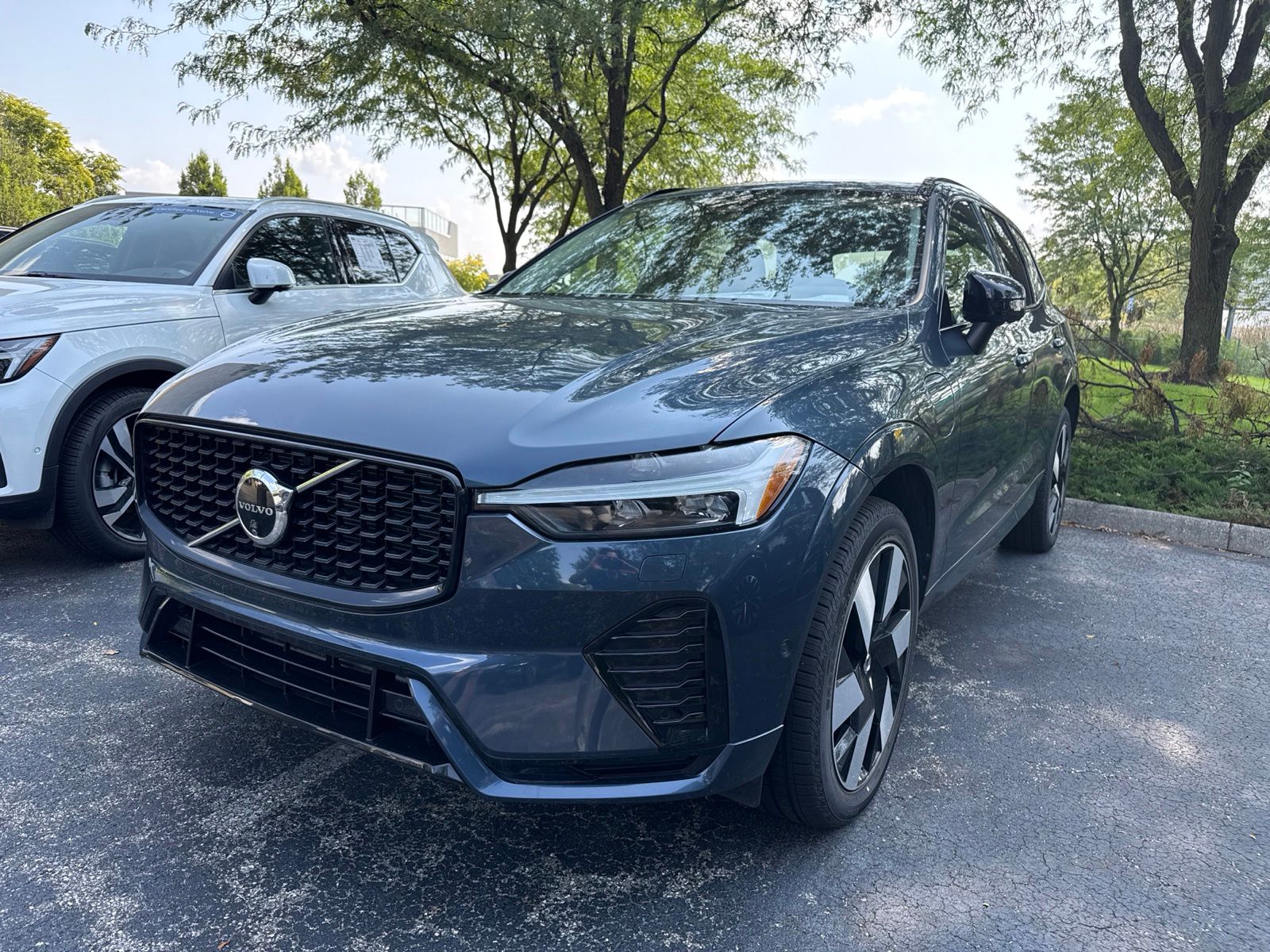 2024 Volvo XC60 Recharge Plug-In Hybrid