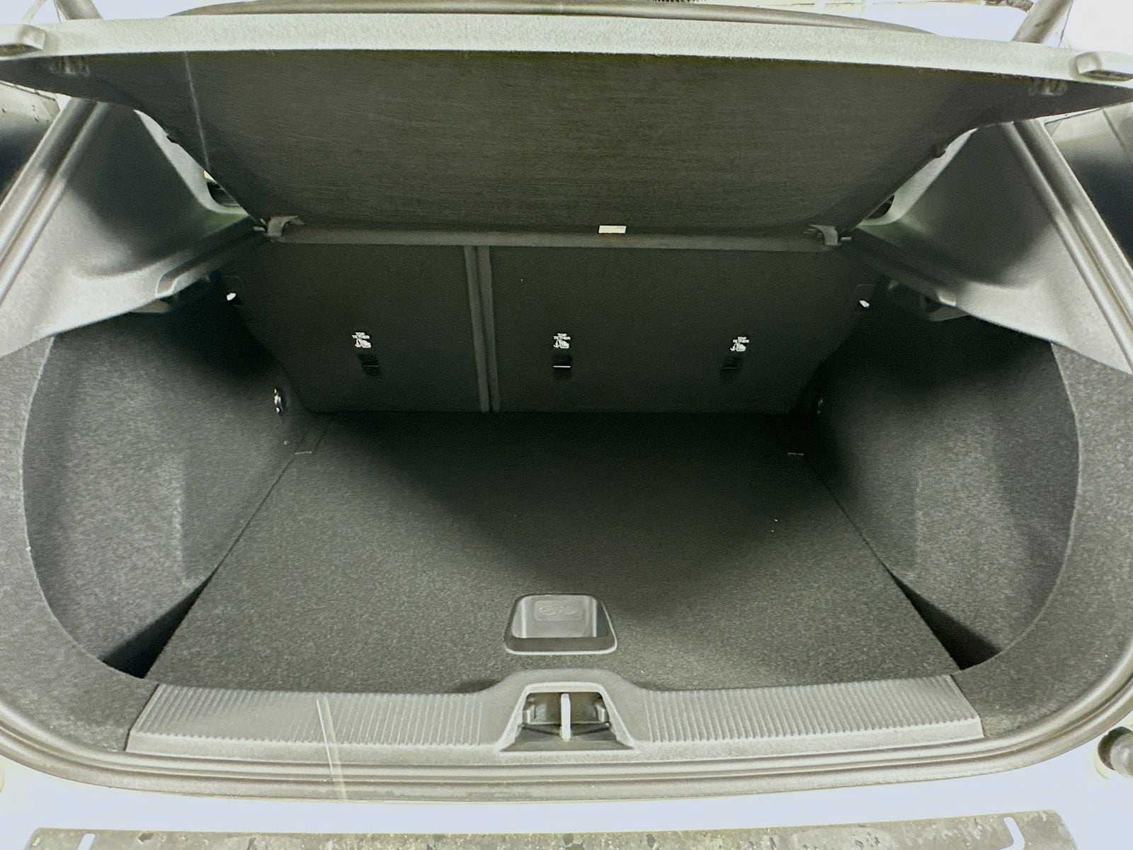 2026 Volvo EX30 Plus - Photo 38