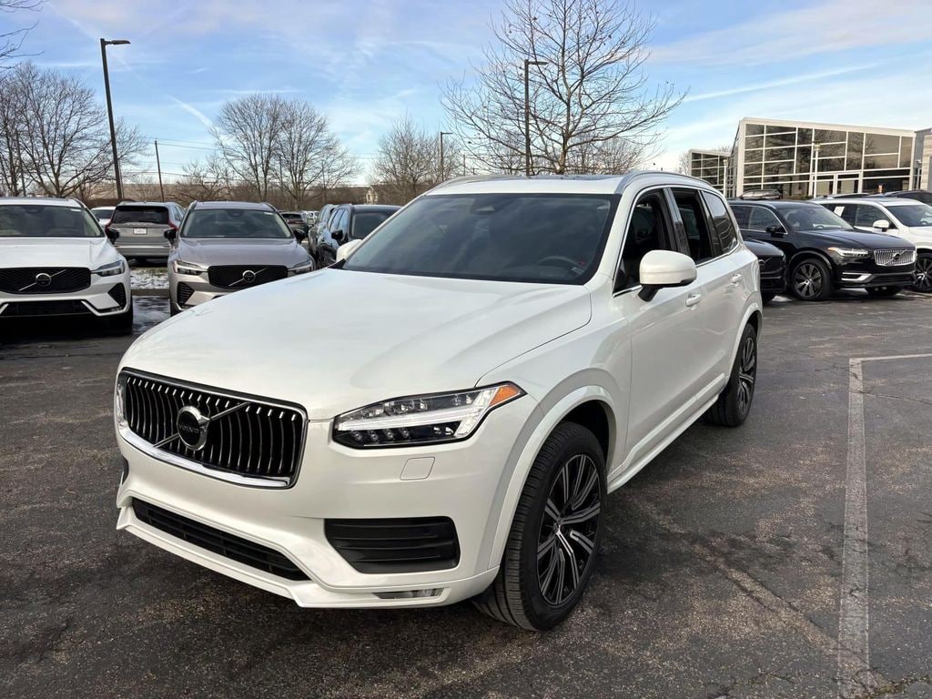 Used 2023 Volvo XC90 B5 Core SUV
