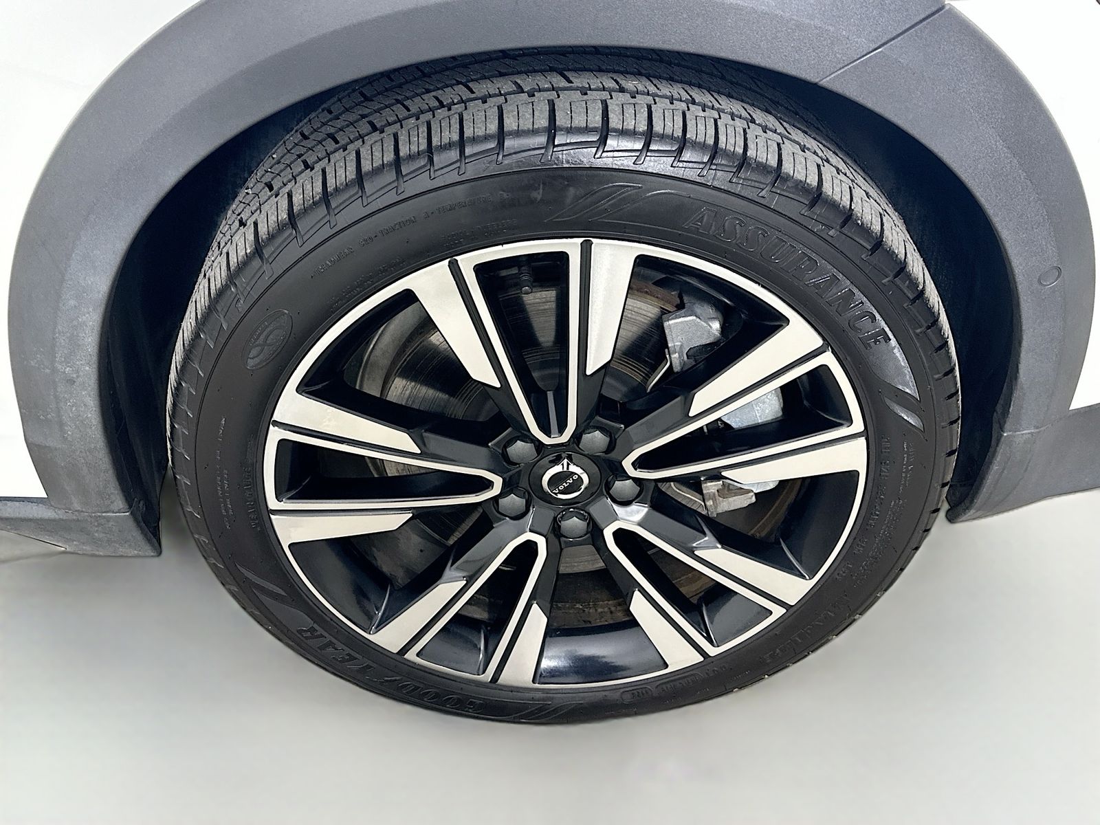 2023 Volvo V60 Cross Country Ultimate - Photo 10