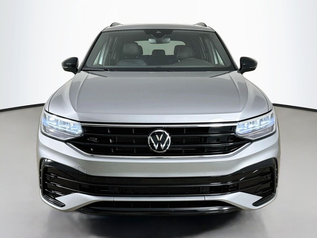 Used 2024 Volkswagen Tiguan 2.0T SE R-Line Black SUV