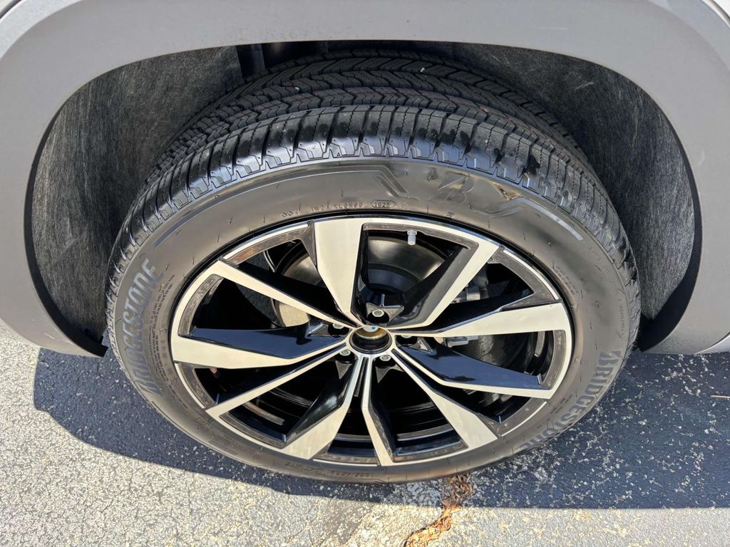 2026 Volkswagen Atlas SEL Premium R-Line - Photo 10