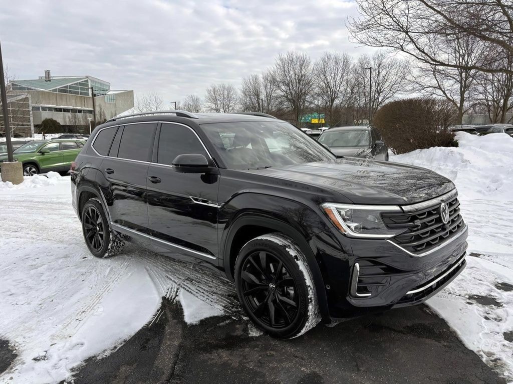 Used 2025 Volkswagen Atlas 2.0T SEL Premium R-Line SUV