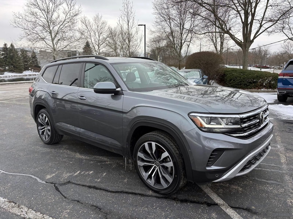 Used 2022 Volkswagen Atlas 3.6L V6 SE w/Technology SUV