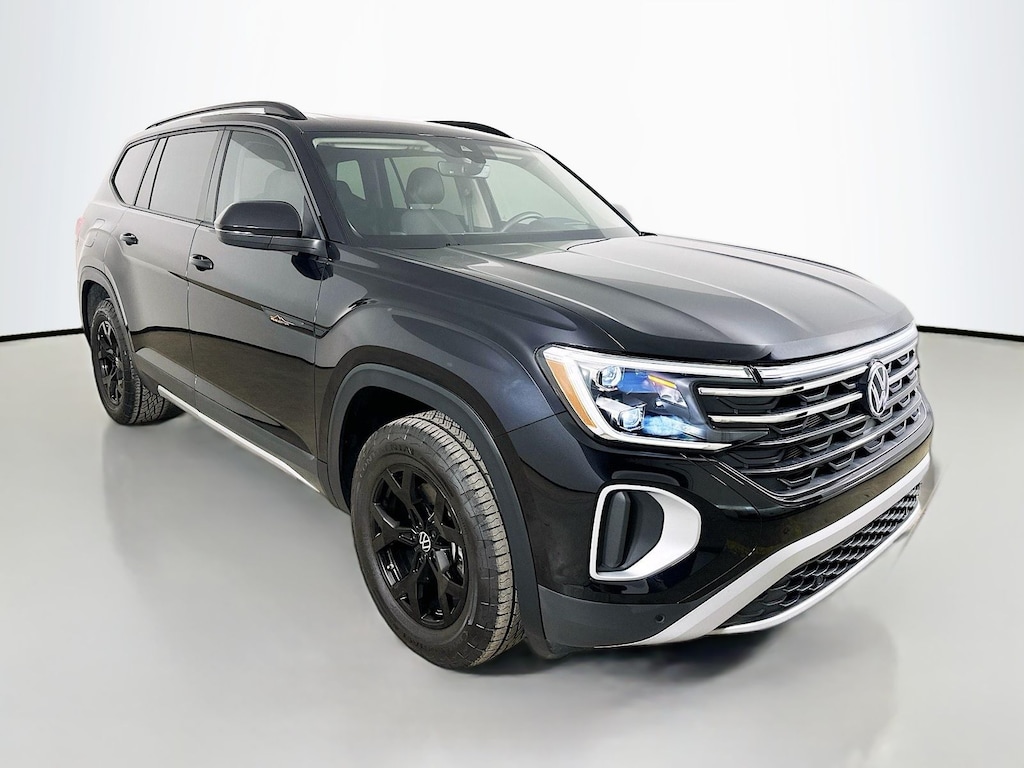 Used 2024 Volkswagen Atlas 2.0T Peak Edition SEL SUV