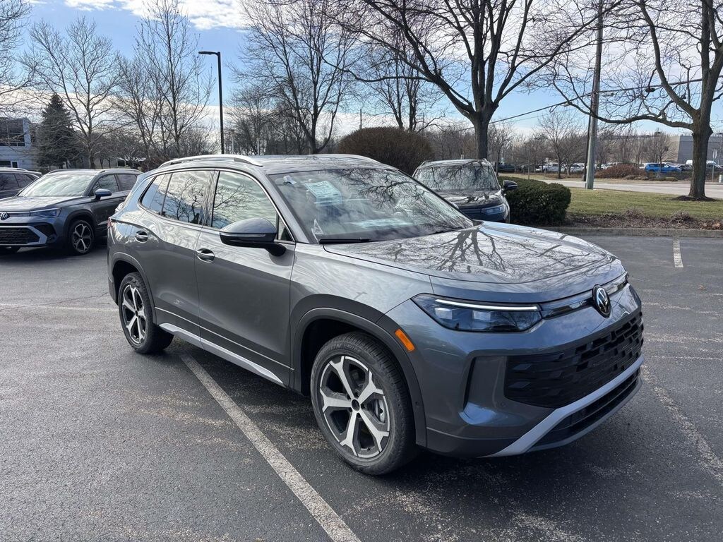 New 2026 Volkswagen Tiguan 2.0T SE SUV