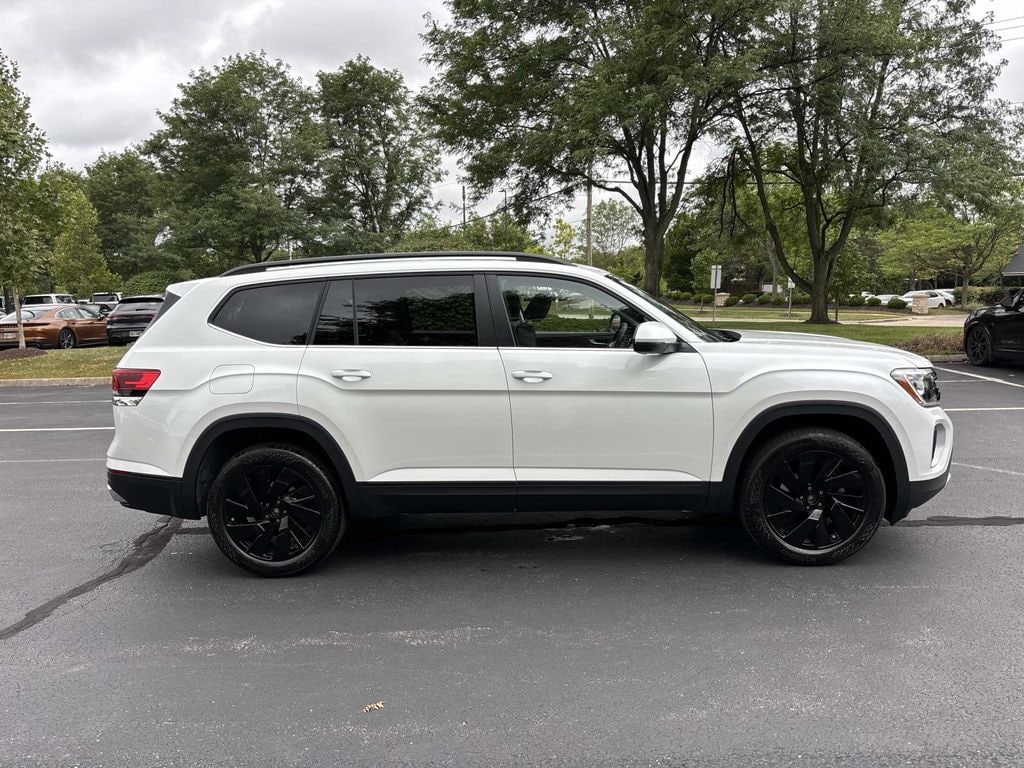 2026 Volkswagen Atlas SE w/Tech - Photo 8