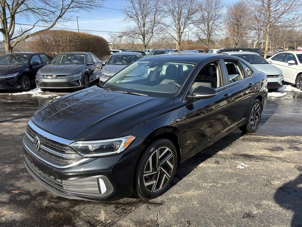 Used 2022 Volkswagen Jetta 1.5T SEL Sedan