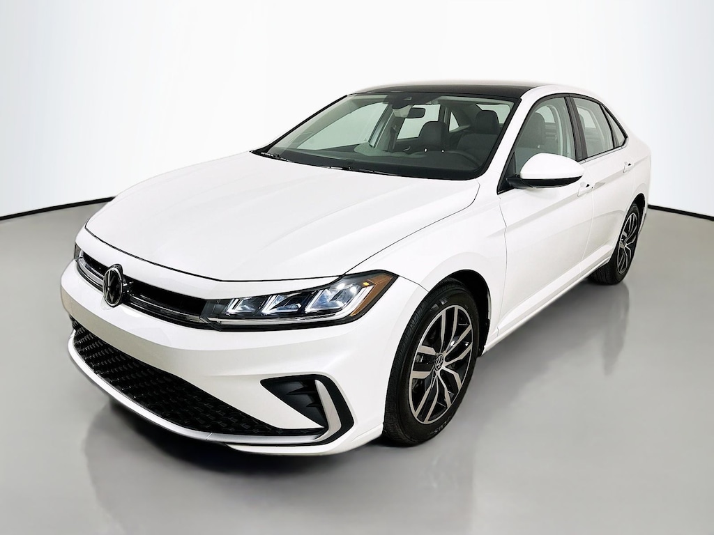 Used 2025 Volkswagen Jetta 1.5T SE Sedan