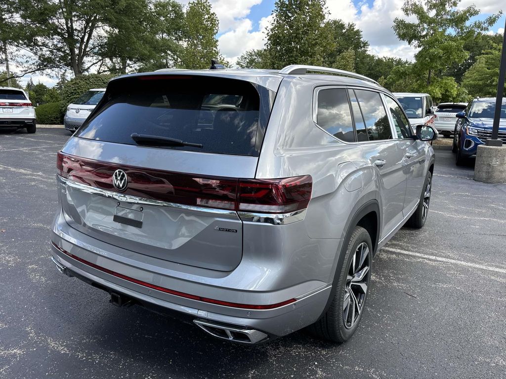 2026 Volkswagen Atlas SEL Premium R-Line - Photo 7