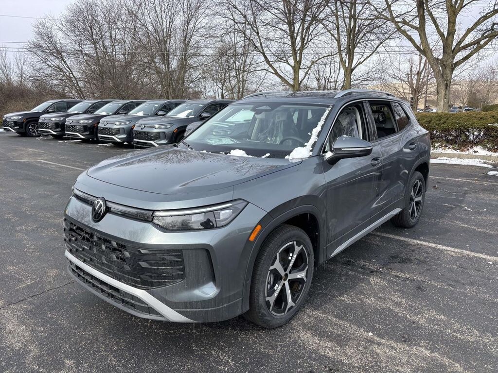 New 2026 Volkswagen Tiguan 2.0T SE SUV