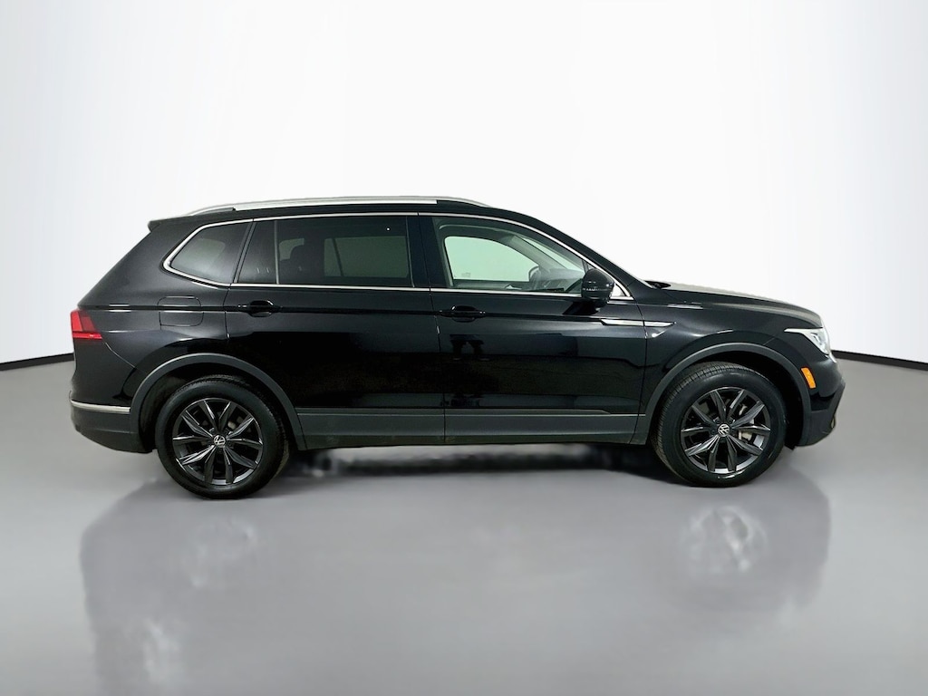 Used 2023 Volkswagen Tiguan 2.0T SE SUV