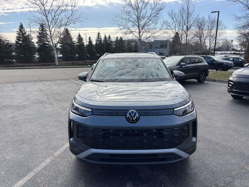New 2026 Volkswagen Tiguan 2.0T SE SUV