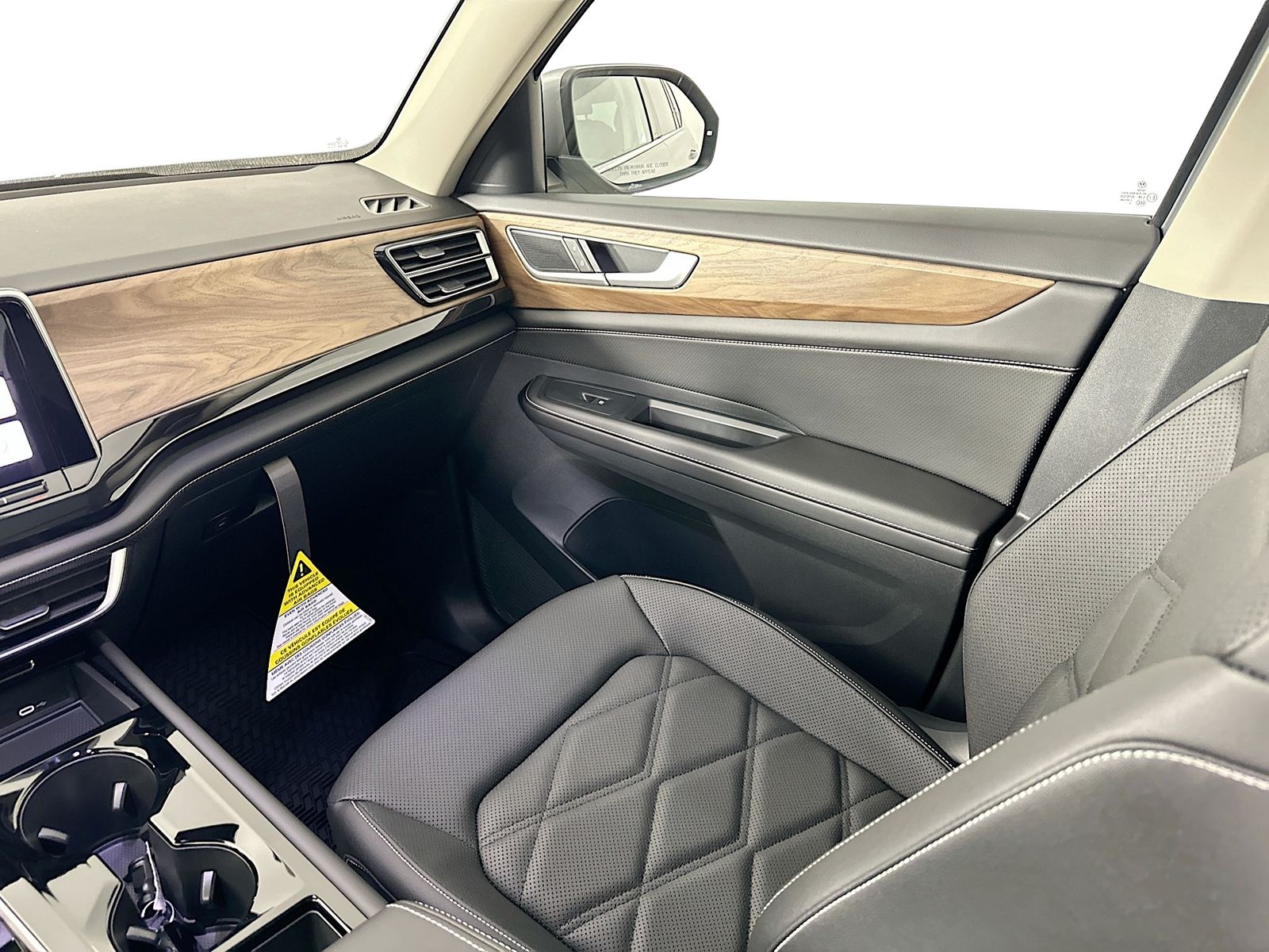 2026 Volkswagen Atlas SE w/Tech - Photo 23