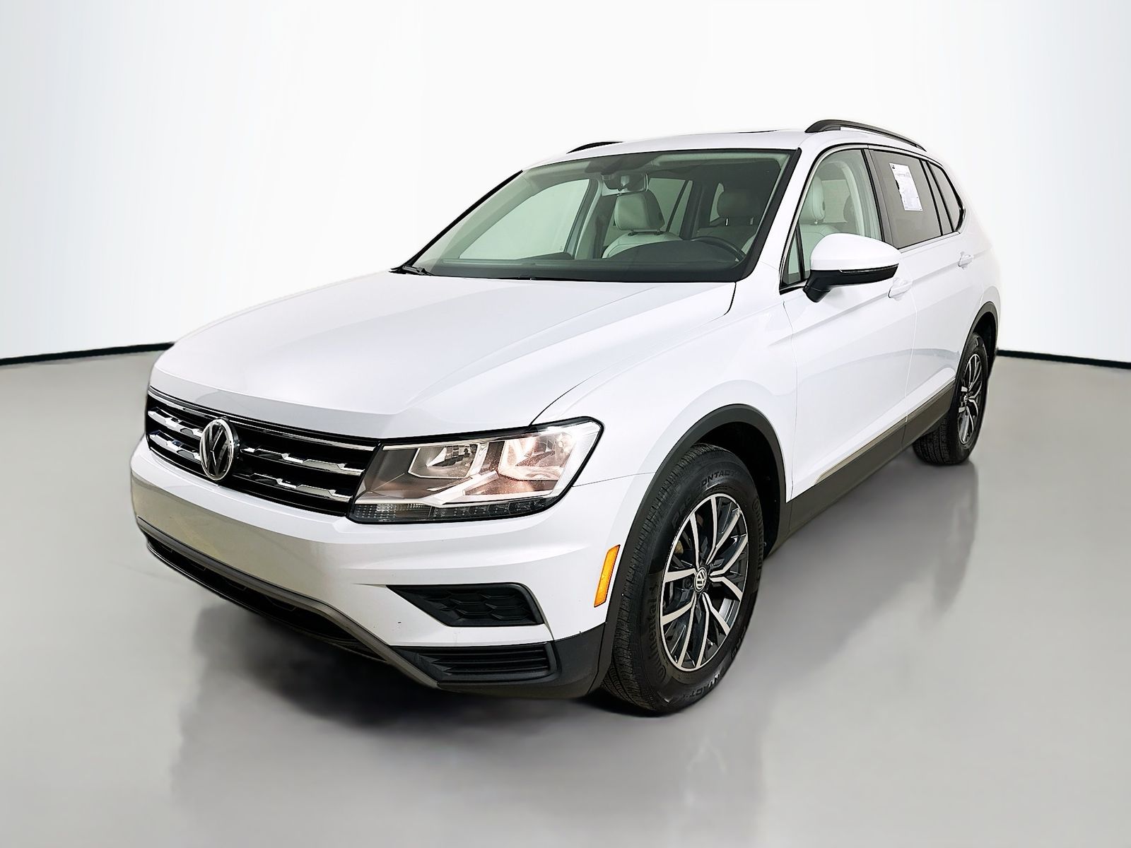 2018 Volkswagen Tiguan 2.0T SE's photo