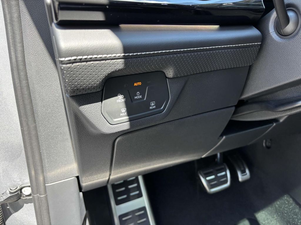 2026 Volkswagen Atlas SEL Premium R-Line - Photo 15