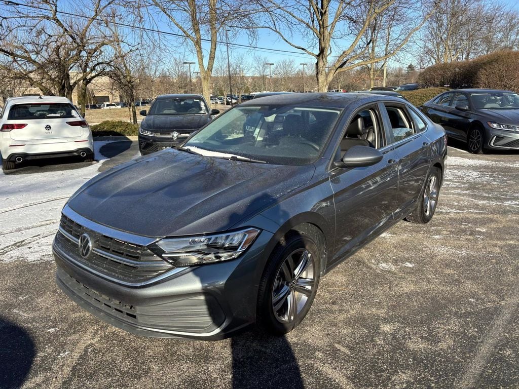 Used 2022 Volkswagen Jetta 1.5T SE Sedan