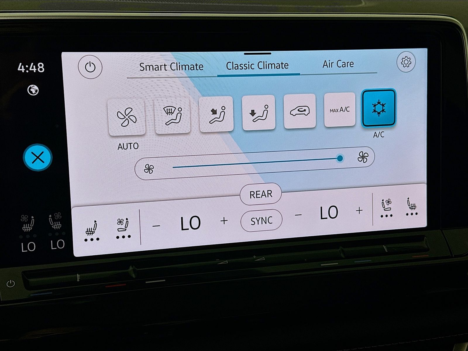 2026 Volkswagen Atlas SE w/Tech - Photo 26