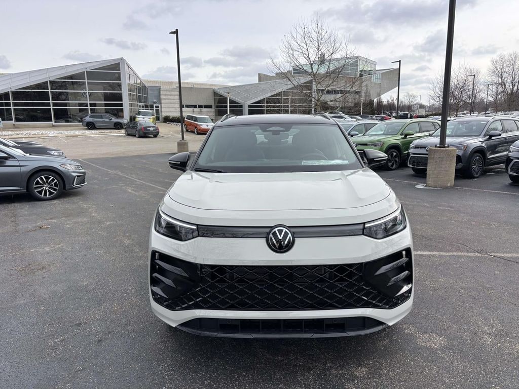 New 2026 Volkswagen Tiguan 2.0T SE R-Line Black SUV