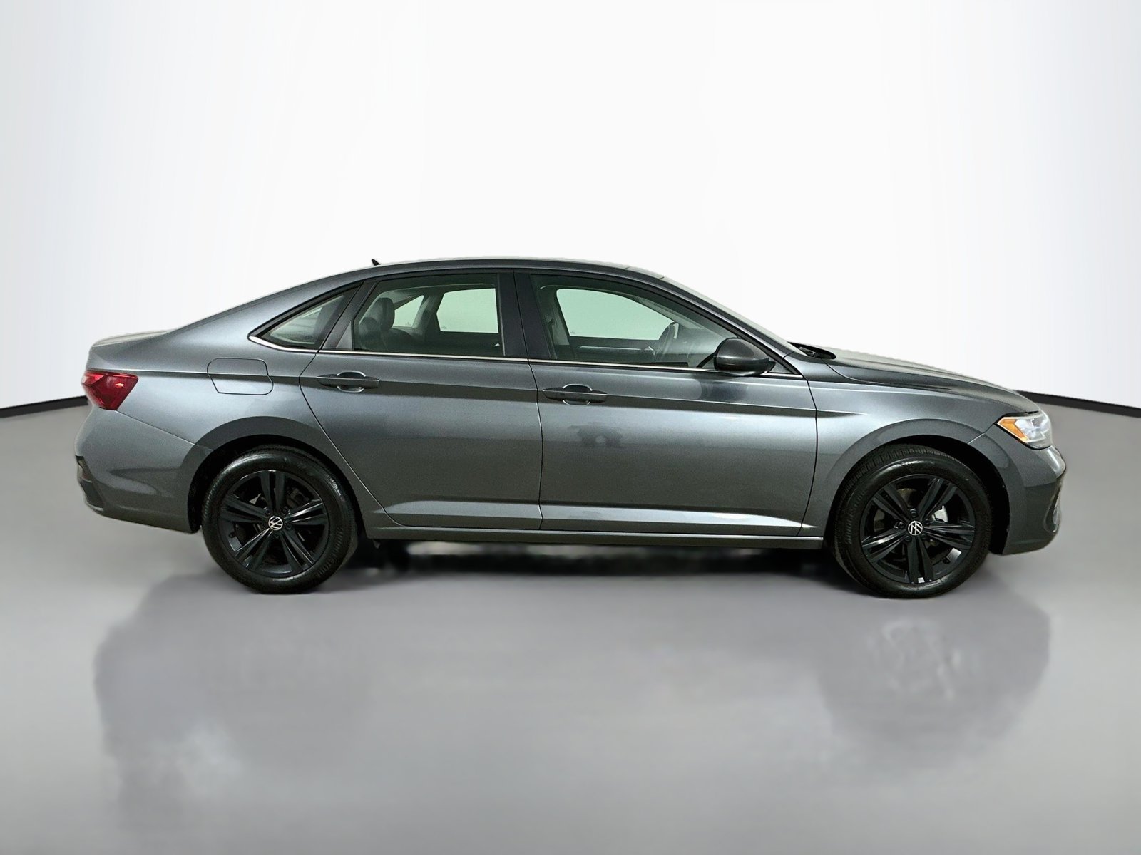Used 2023 Volkswagen Jetta 1.5T SE Sedan