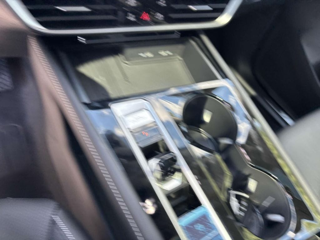 2026 Volkswagen Atlas SE w/Tech - Photo 25
