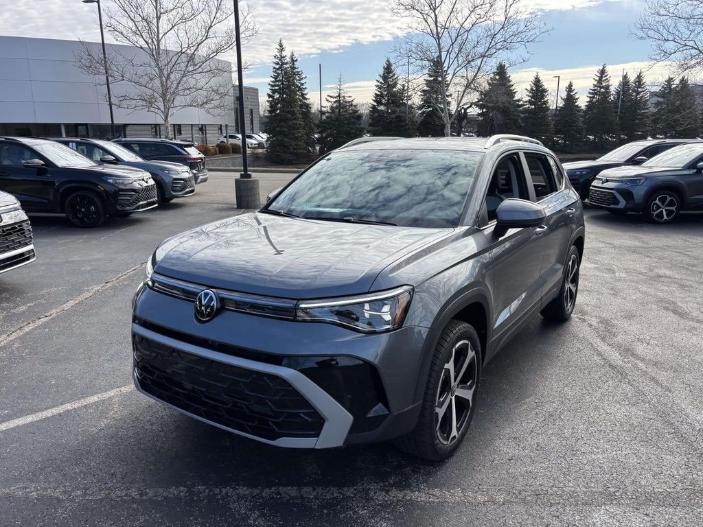 New 2026 Volkswagen Taos 1.5T SEL SUV