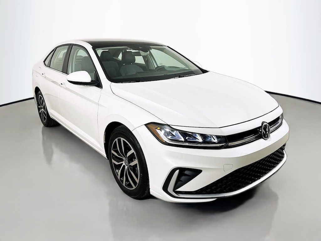Used 2025 Volkswagen Jetta 1.5T SE Sedan
