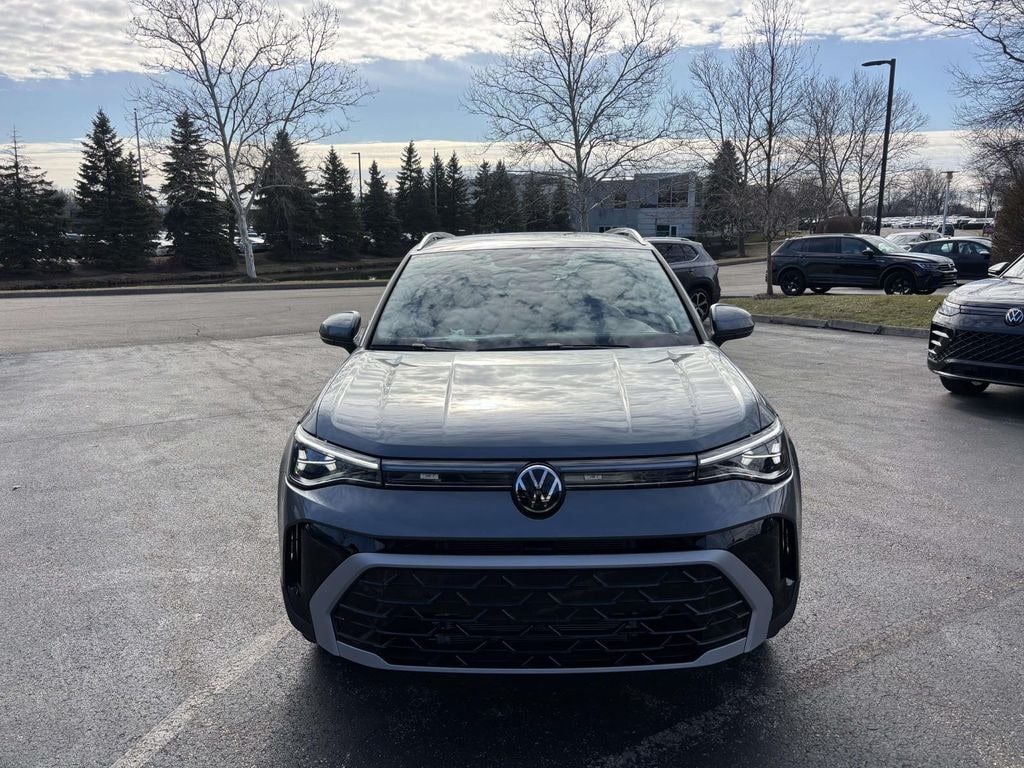 New 2026 Volkswagen Taos 1.5T SEL SUV