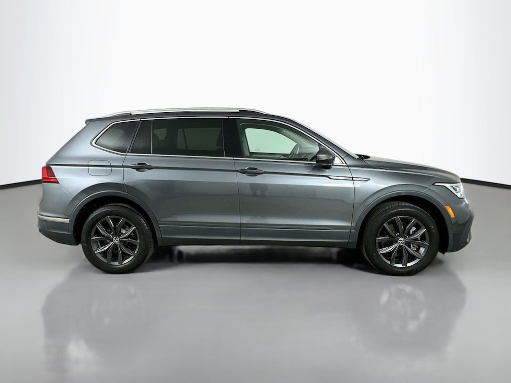 Used 2023 Volkswagen Tiguan 2.0T SE SUV