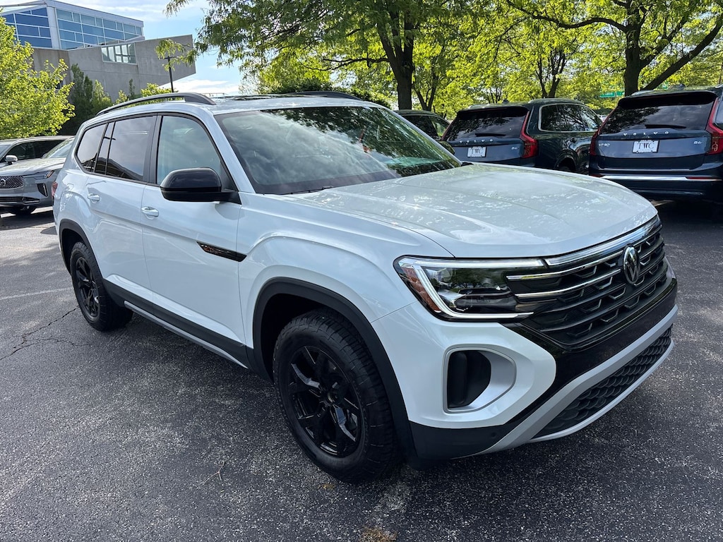 New 2026 Volkswagen Atlas 2.0T Peak Edition SUV