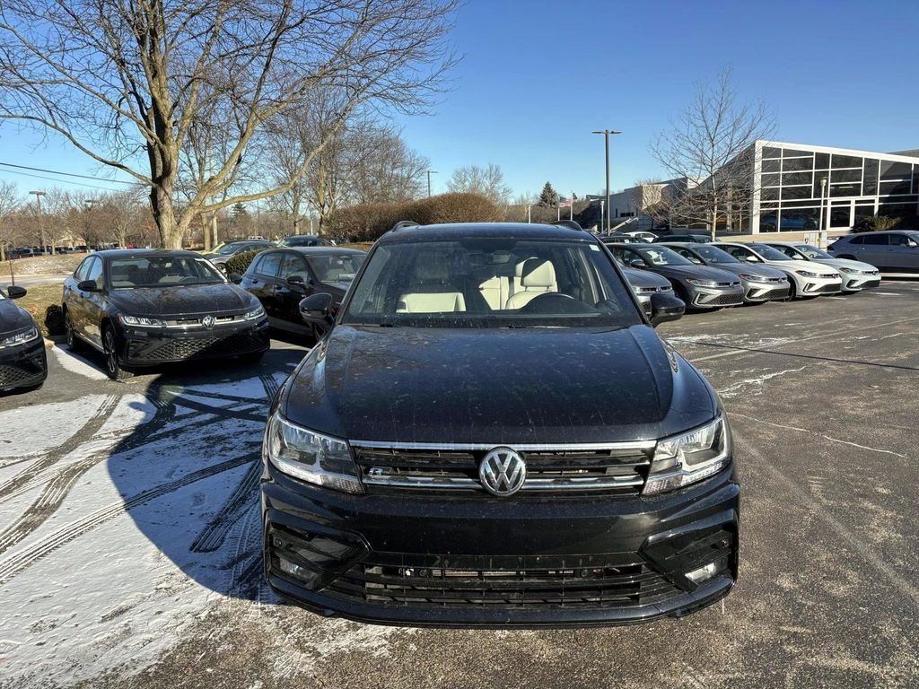 Used 2021 Volkswagen Tiguan 2.0T SE R-Line Black SUV