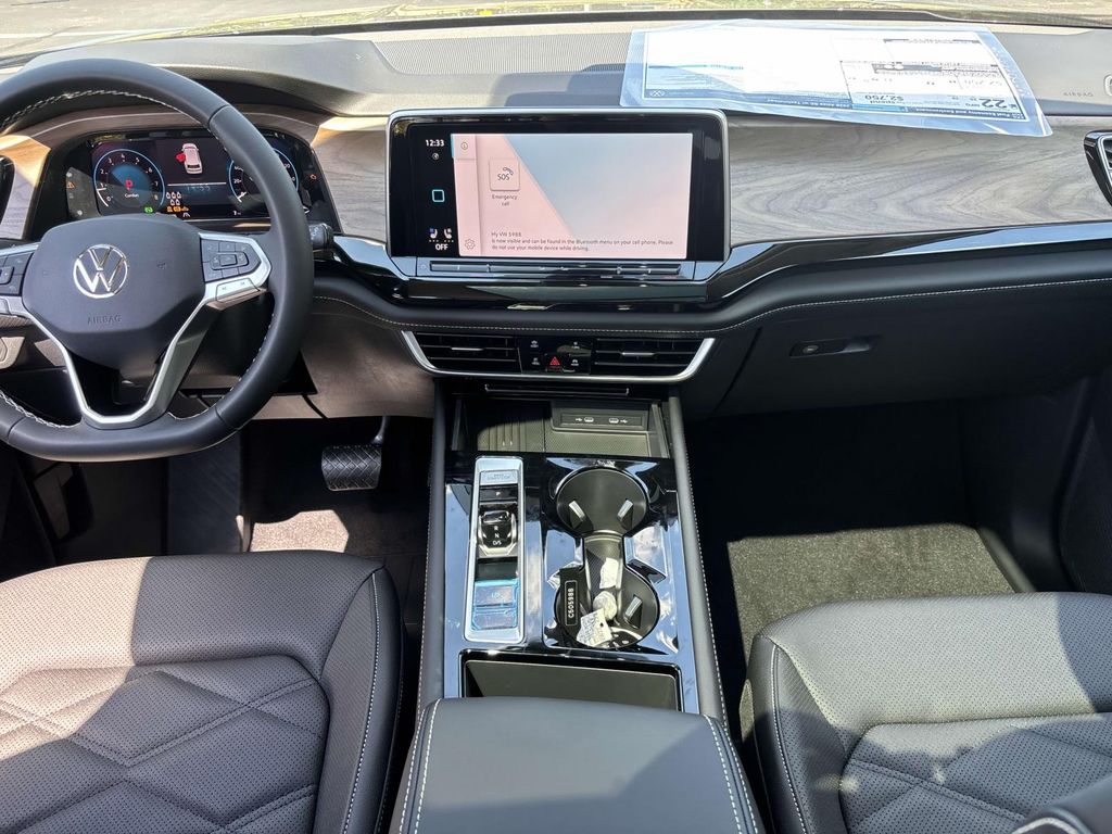 2026 Volkswagen Atlas SE w/Tech - Photo 31