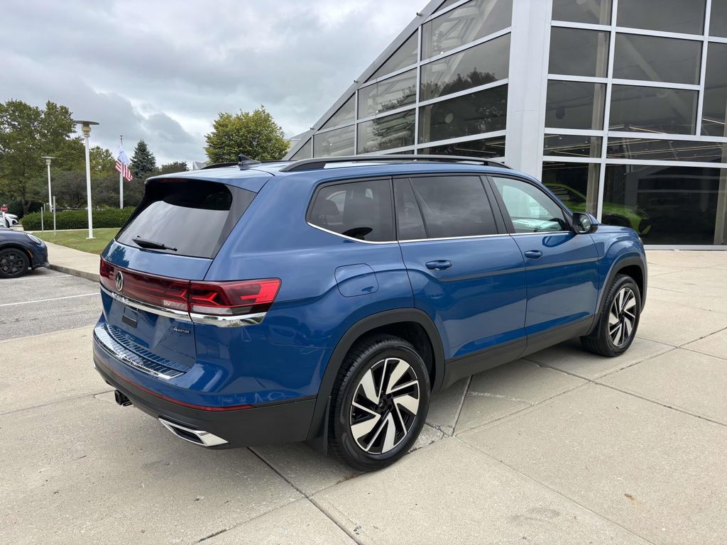 2026 Volkswagen Atlas SE w/Tech - Photo 7