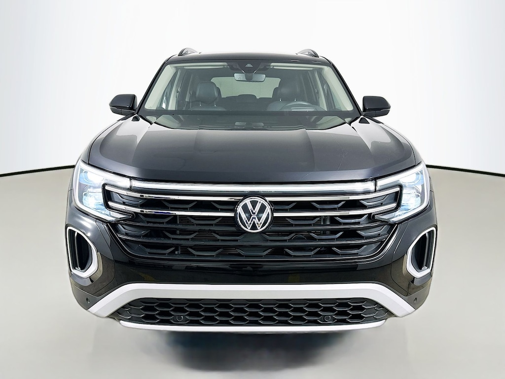 Used 2024 Volkswagen Atlas 2.0T Peak Edition SEL SUV