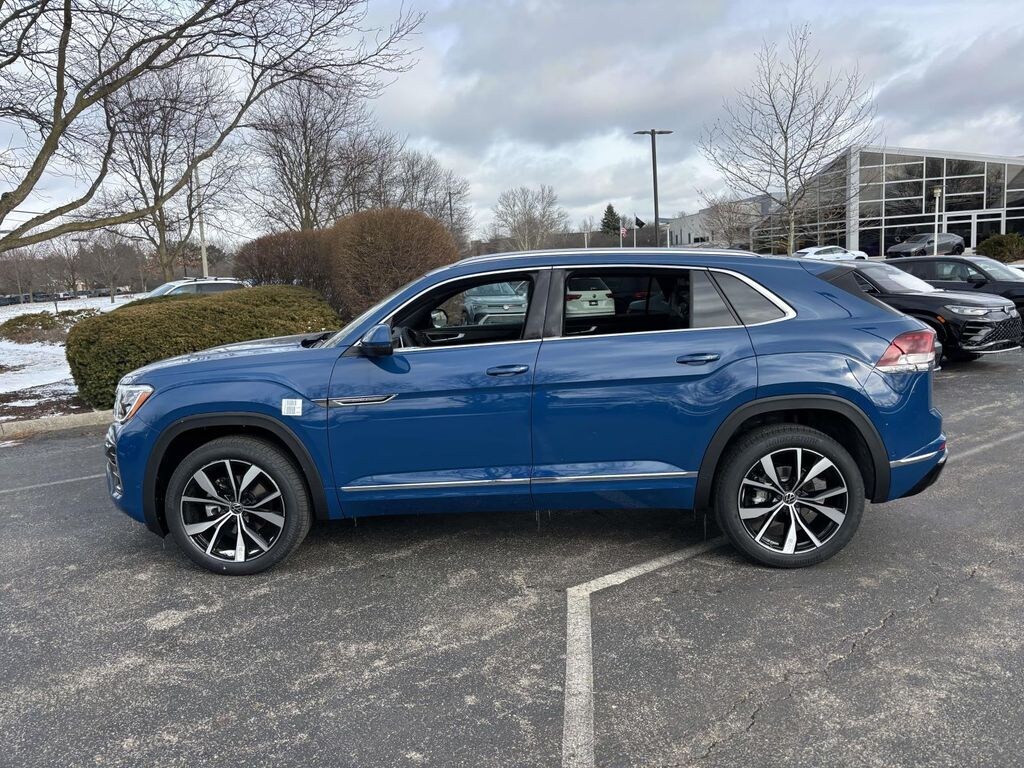 New 2026 Volkswagen Atlas Cross Sport 2.0T SEL Premium R-Line SUV