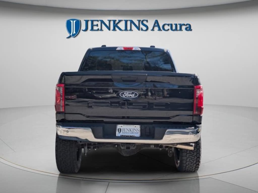 Used 2025 Ford F-150 XLT Truck SuperCrew Cab