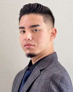 Staff member Geo Martinez from ID_b86fc4297381