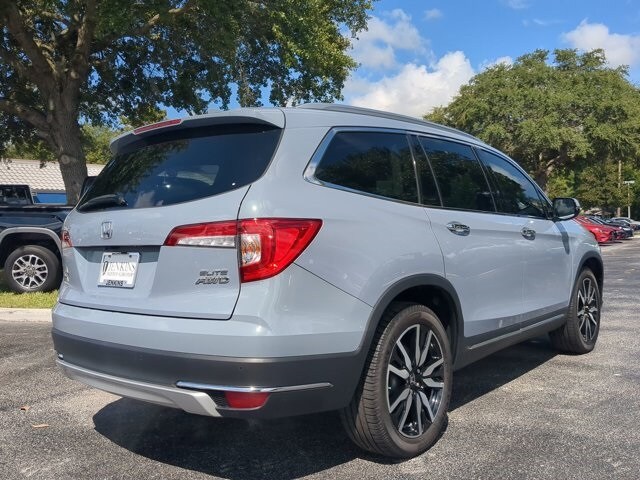 2022 Honda Pilot Elite photo 2