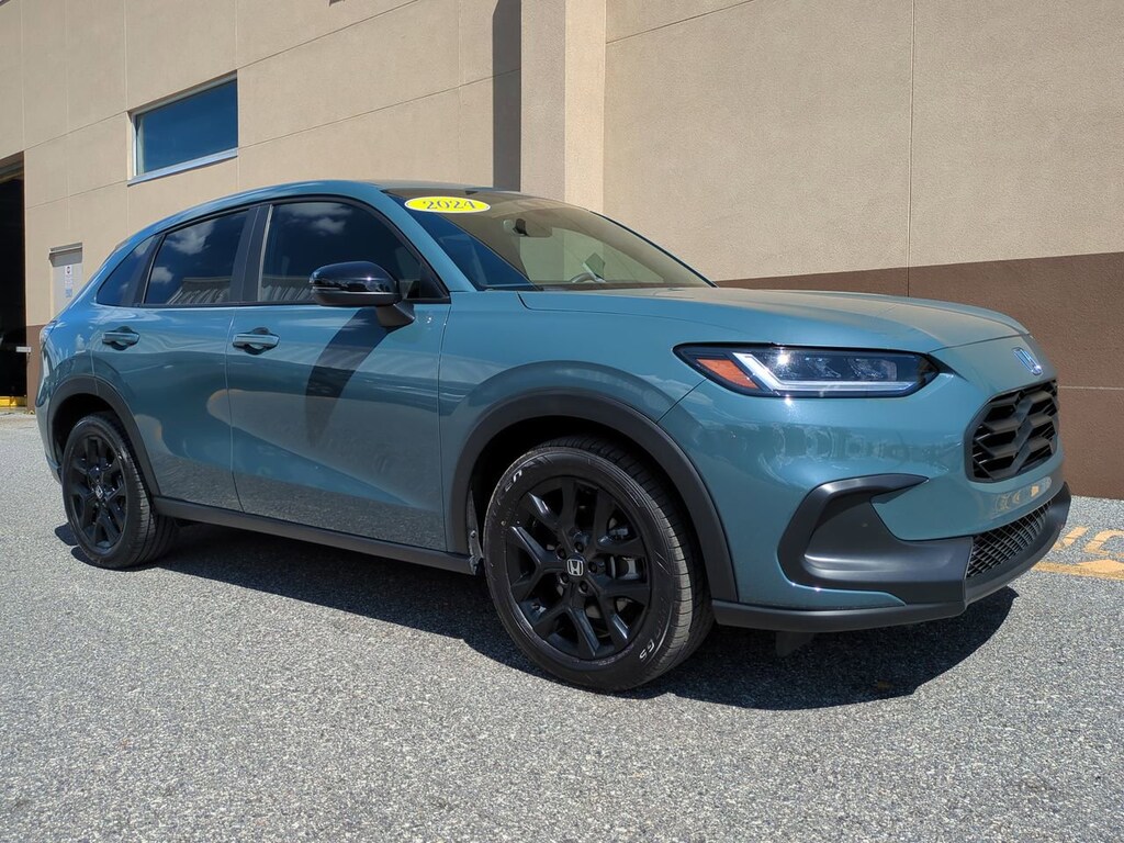 Used 2024 Honda HR-V Sport w/BSI SUV