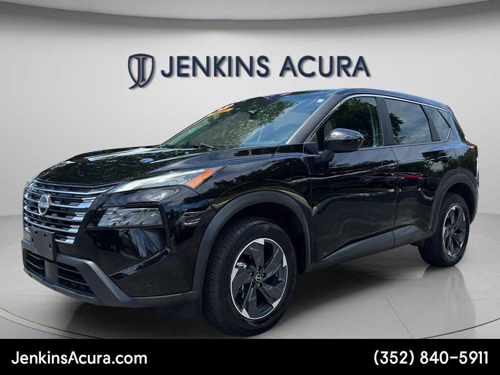 Used 2024 Nissan Rogue SV SUV